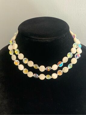Vintage Aurora Borealis Faceted Crystal and Mother of Pearl Bead Necklace